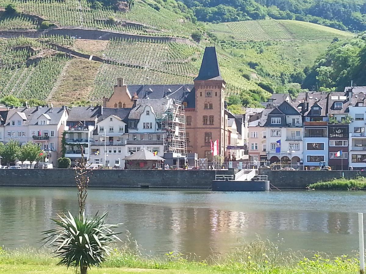 Ferienwohnung Evangeline Borsch Zell an der Mosel Eksteriør bilde